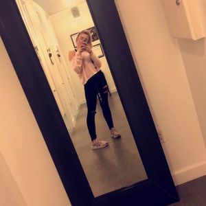 Meet your Posher, Madison